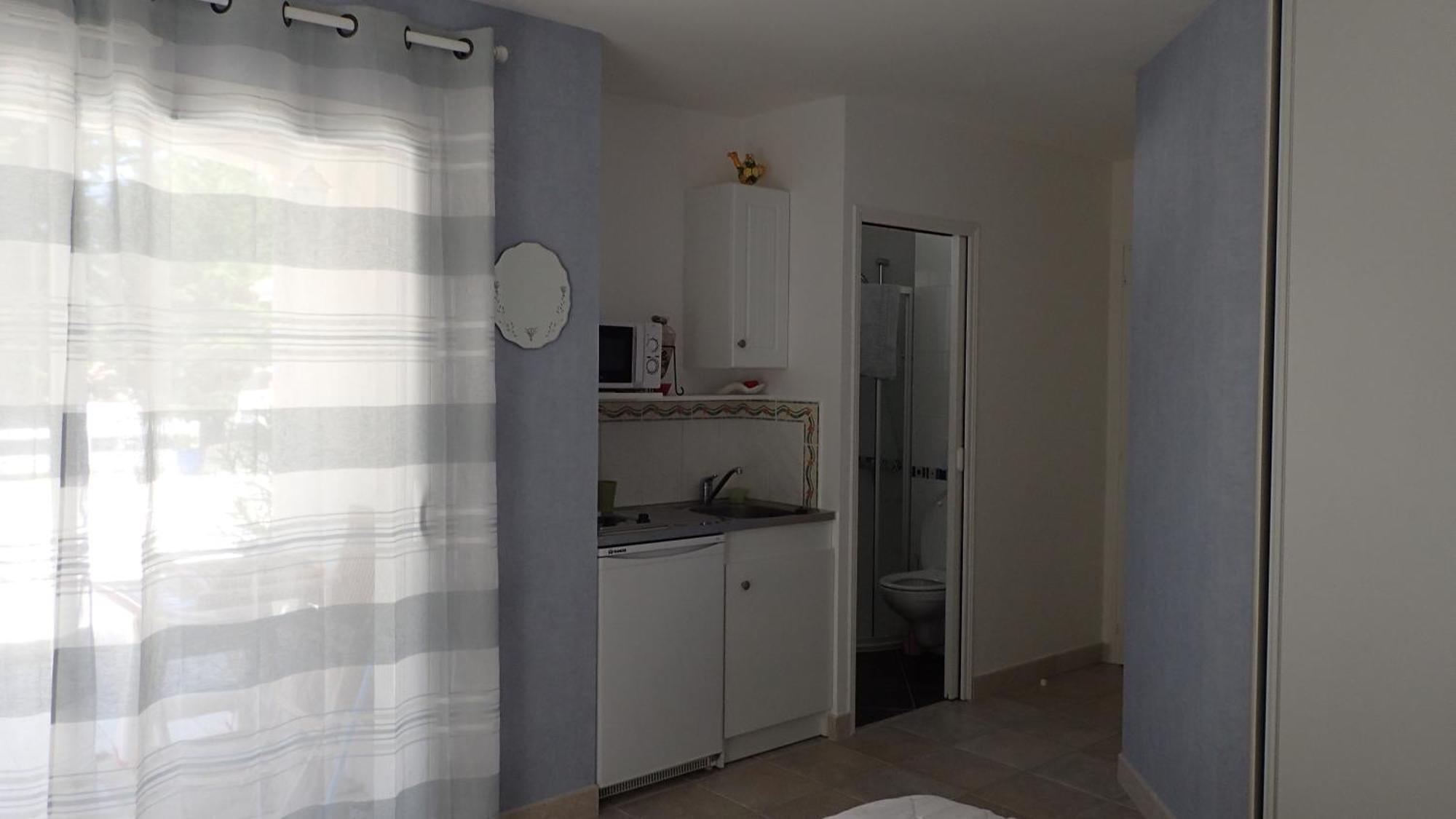 Chambre Dans La Pinede サンティレール・ド・リエ エクステリア 写真